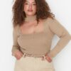 Trendyol Curve Camel Collar Detailed Knitwear Blouse