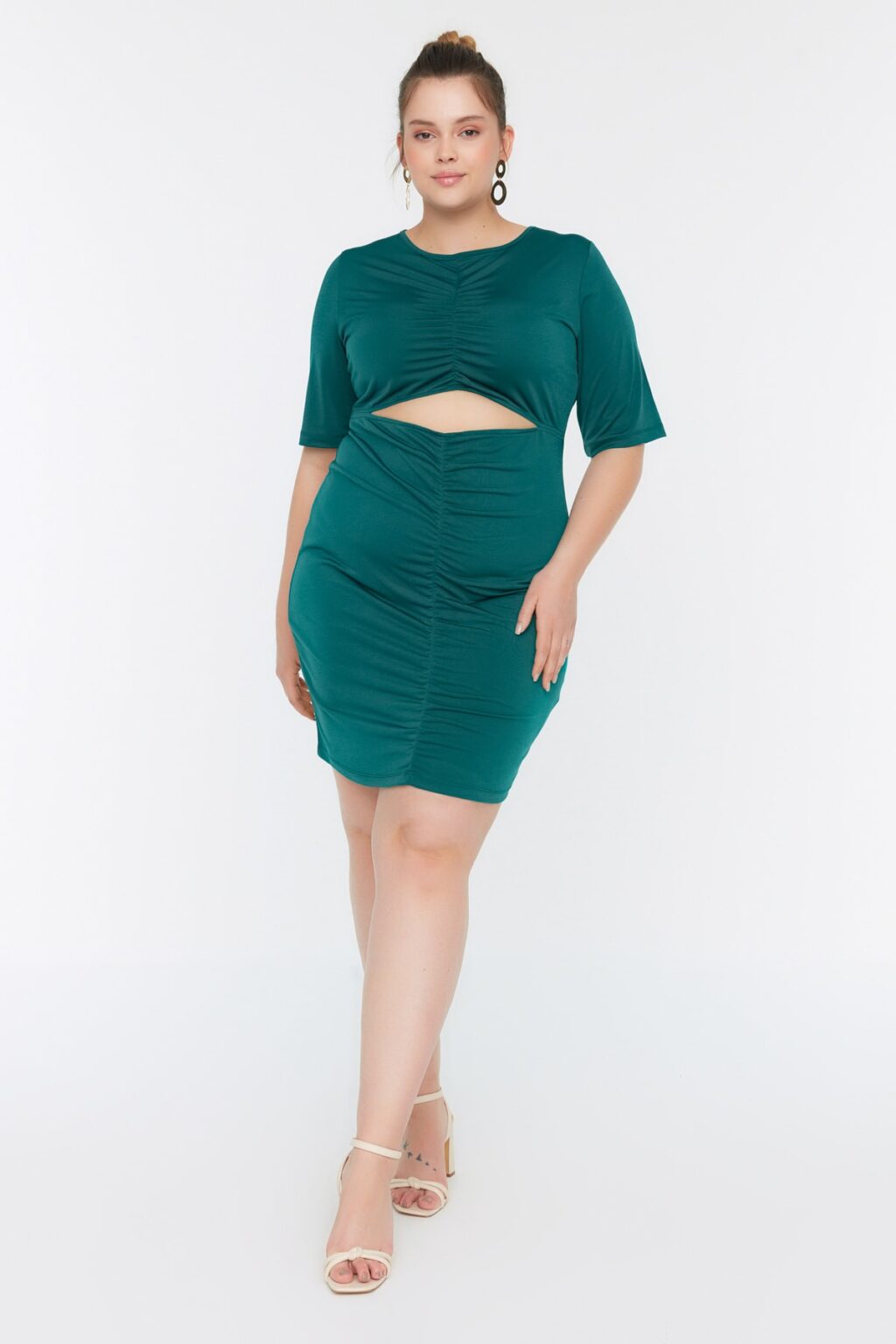 Trendyol Curve Emerald Green kötött ruha kivágási részletekkel