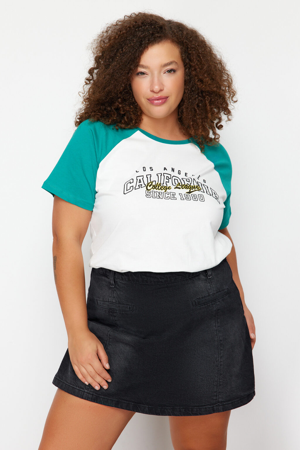 Trendyol Curve Green Color Block Printed Knitted T-shirt