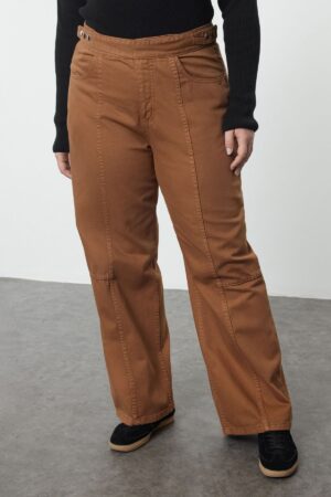 Trendyol Curve Light Brown Adjustable Waist Wide Leg Plus Size Jeans