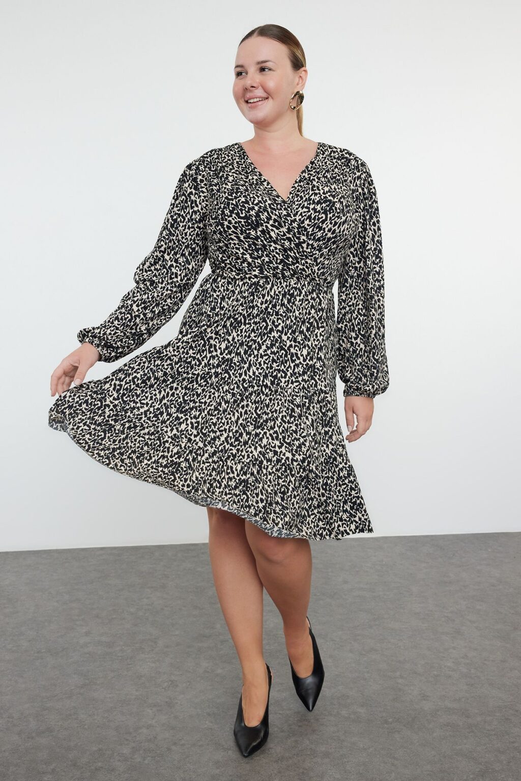 Trendyol Curve Multicolored Leopard Print A-line Mini Knitted Dress Plus Size Dress