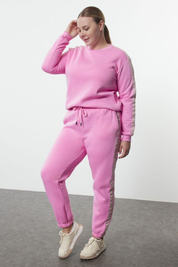 Trendyol Curve Pink Crew Neck Regular Stripe Detailed Polar Fleece Knitted Plus Size Tracksuit