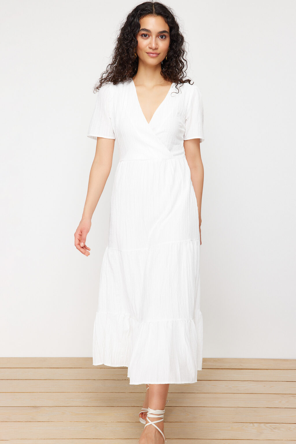 Trendyol Double Breasted Collar Lined Maxi Woven Dress with Ecru Skirt Opening at the Waist