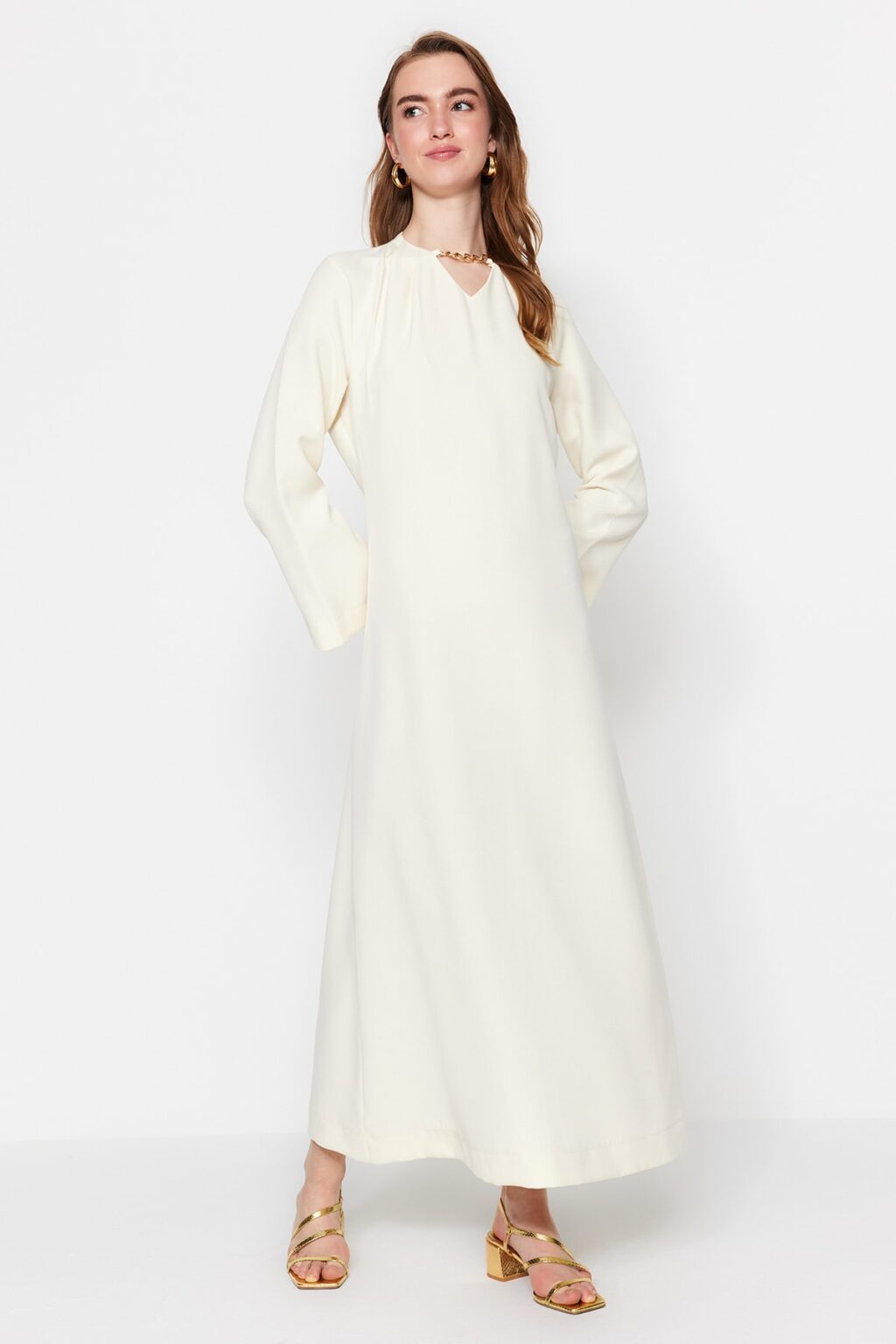 Trendyol Ecru Nu Necklace Accessory A-Line Crepe Evening Jalabiya Dress
