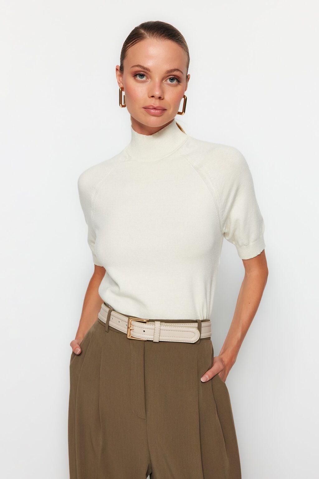 Trendyol Ecru Premium Yarn/Special Yarn Soft Touch Basic Knitwear Blouse