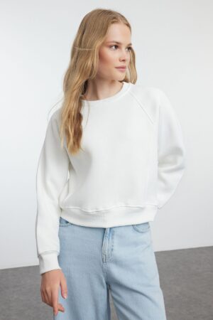 Trendyol Ecru Ribbed Detailed Crew Neck Regular/Normal Pattern Knitted Sweatshirt