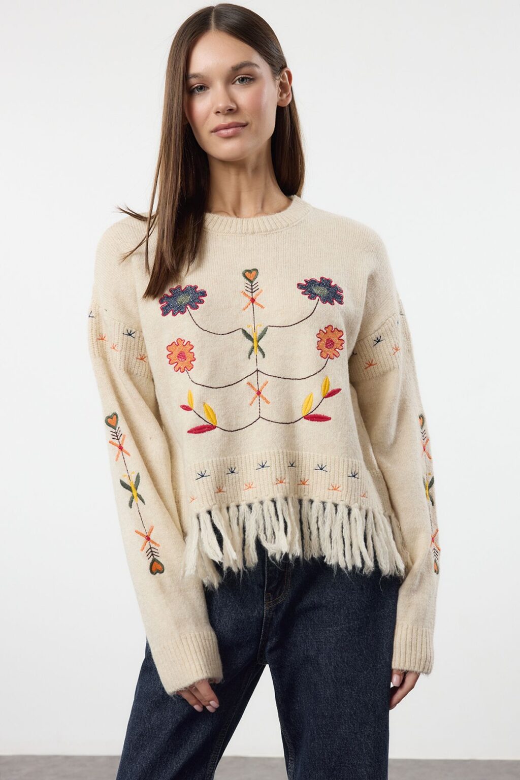 Trendyol Ecru Soft Texture Tassel Embroidered Knitwear Sweater
