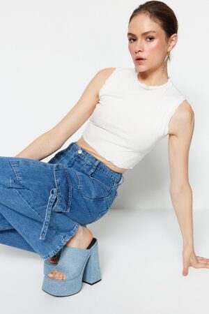 Trendyol Ecru Soft Touch Fitted Crop Ribbed Stretch Knitted Blouse Trendyol Ecru Soft Touch Fitted Crop Ribbed Stretch Knitted Blouse