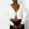 Trendyol Ecru Super Crop alap kötöttáru Cardigan
