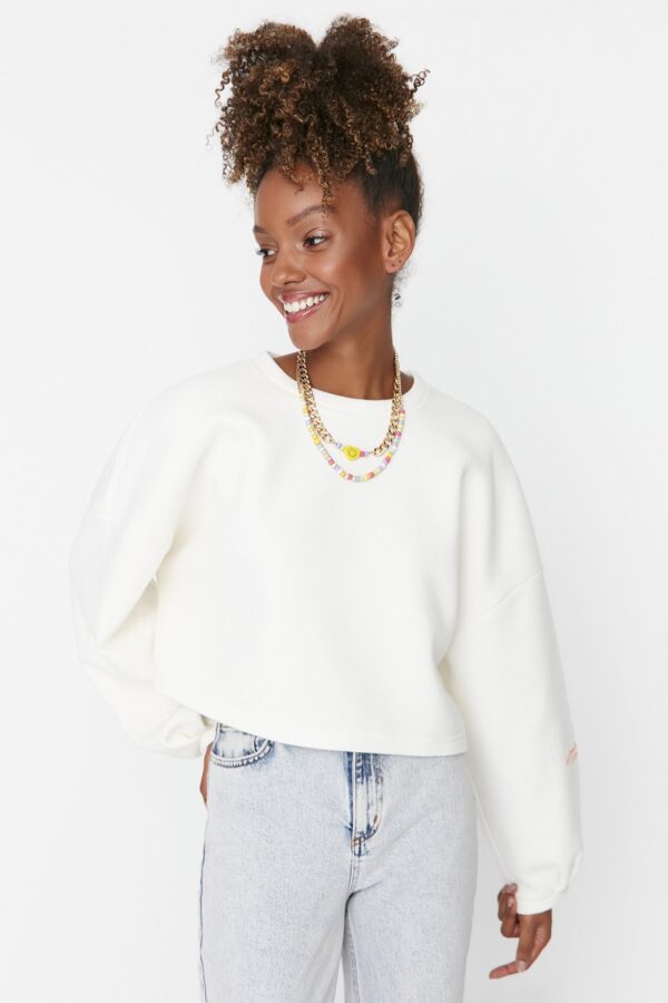 Trendyol Ecru Thick Fleece Comfort Cut Crop Sleeve Printed Knitted Sweatshirt