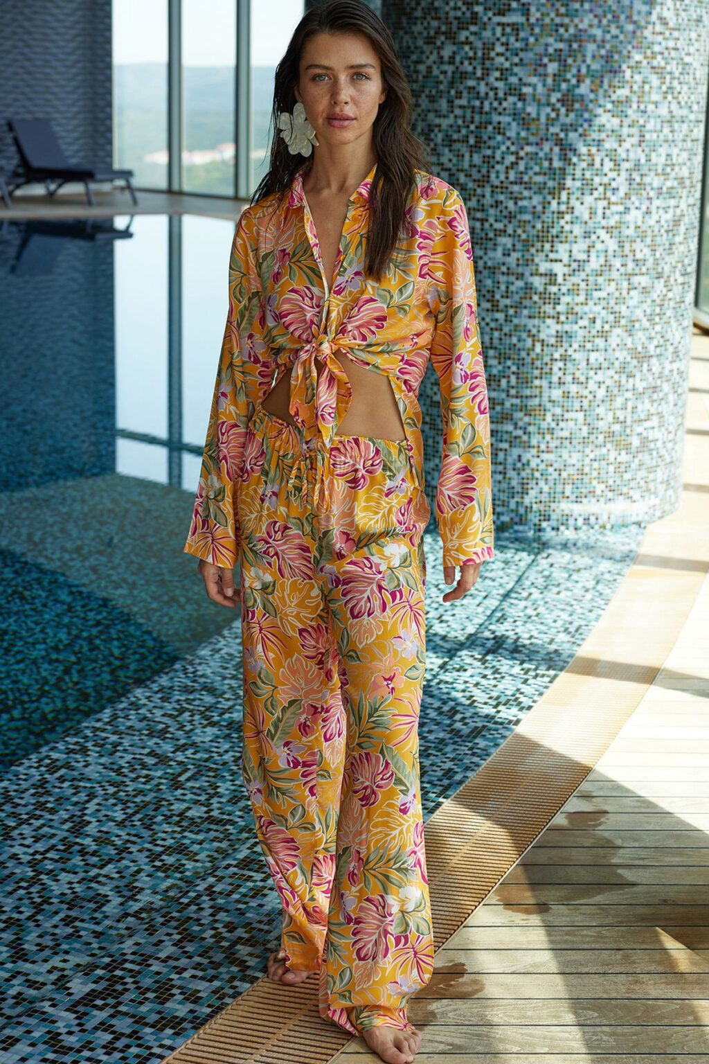 Trendyol Floral Patterned Woven Shirt Trousers Beach Set