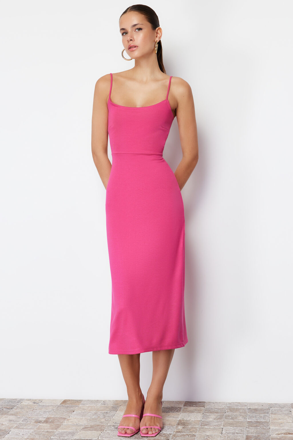 Trendyol Fuchsia Cut Out Detailed Slit Body Fitted Strap Midi Flexible Knitted Pencil Dress