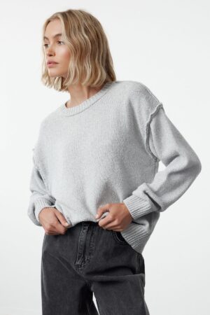 Trendyol Gray More Sustainable Wide Pattern Basic Knit Sweater Trendyol Gray More Sustainable Wide Pattern Basic Knit Sweater