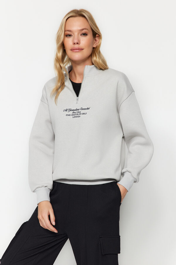 Trendyol Gray Thick Inside Fleece Zipper Stand Collar Oversize/Wide Fit Knitted Sweatshirt