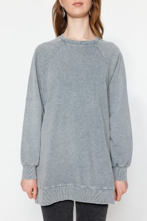 Trendyol Gray Washed Side Slit Detail Oversize Knitted Sweatshirt Trendyol Gray Washed Side Slit Detail Oversize Knitted Sweatshirt