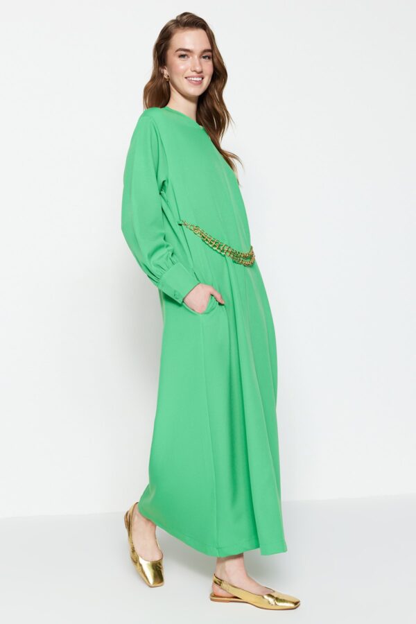 Trendyol Green Crepe Evening Dress with a Chain Waist and a Chain Belt