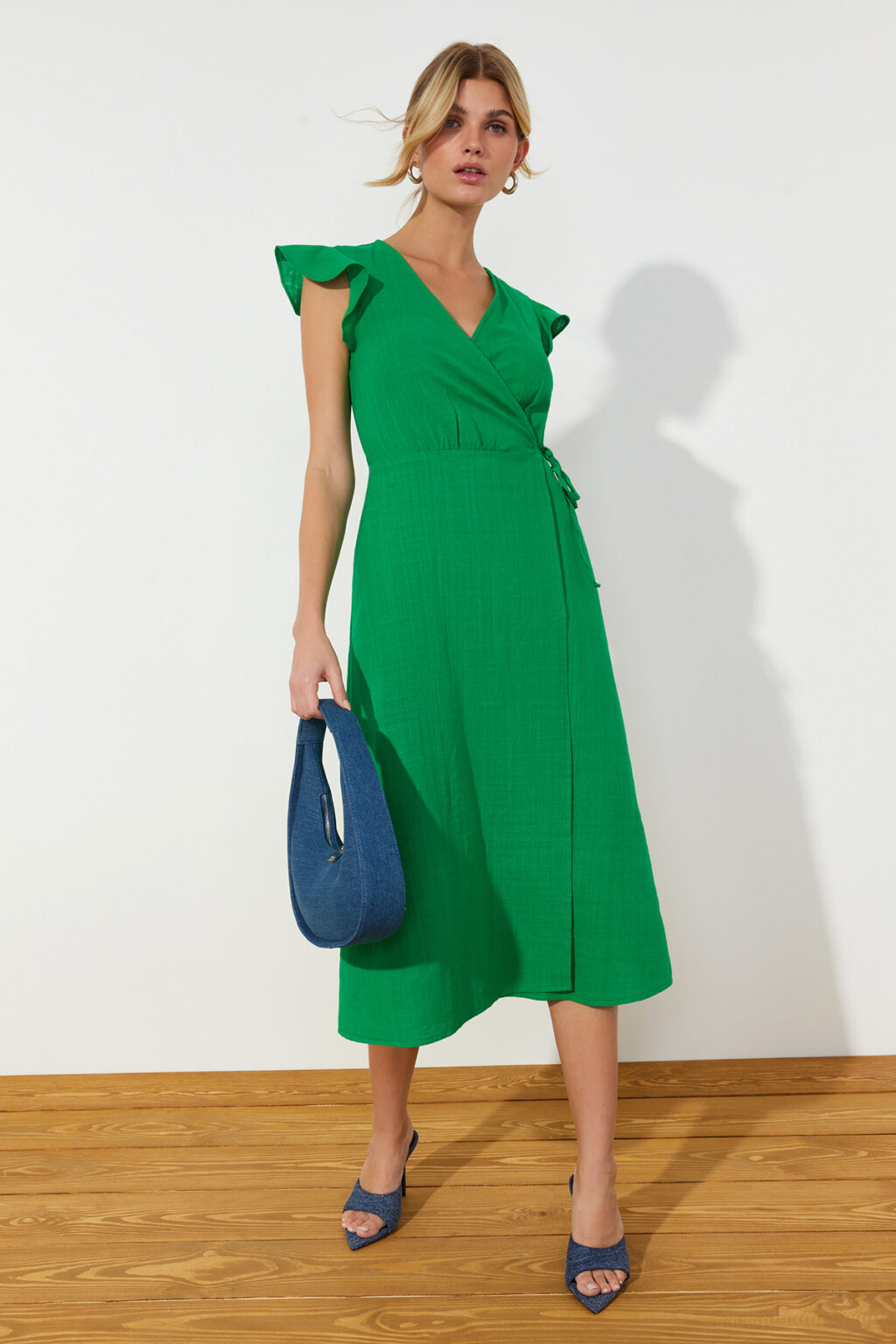 Trendyol Green Double Breasted Ruffle Detailed Linen Look Midi Woven Dress