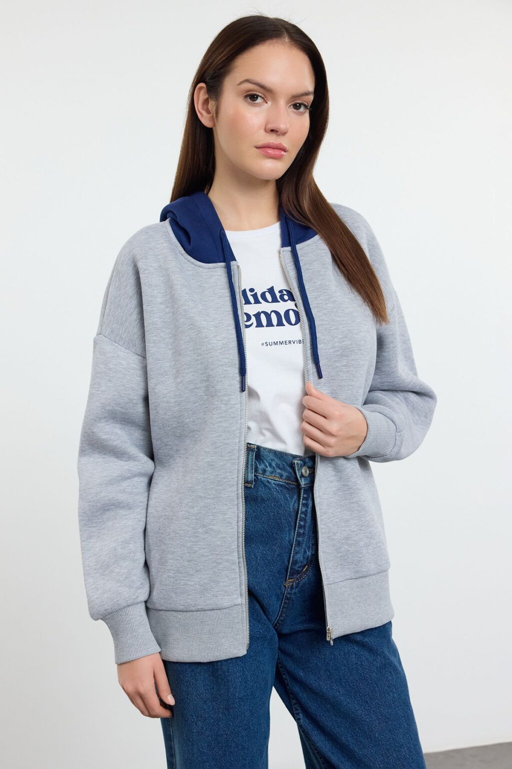 Trendyol Grey Melange Color Block Oversize/Wide Pattern Hooded Zippered Knitted Sweatshirt