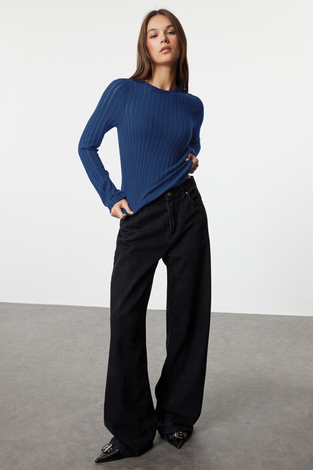 Trendyol Indigo Transparent Knitwear Look Fabric Regular Size Crew Neck Knitted Blouse
