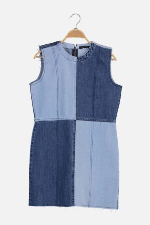 Trendyol Kék SzínBlokk Mini Farmer Ruha