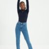 Trendyol Kék rés High Waist Mom Jeans