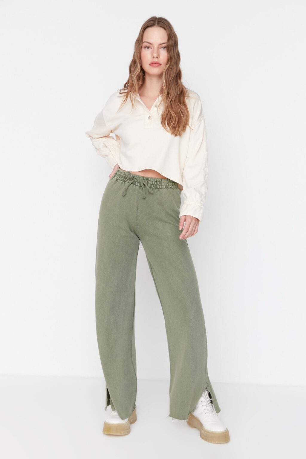 Trendyol Khaki Antik / Faded Effect Széles láb / széles láb normál derék Vékony kötött melegítőnadrág