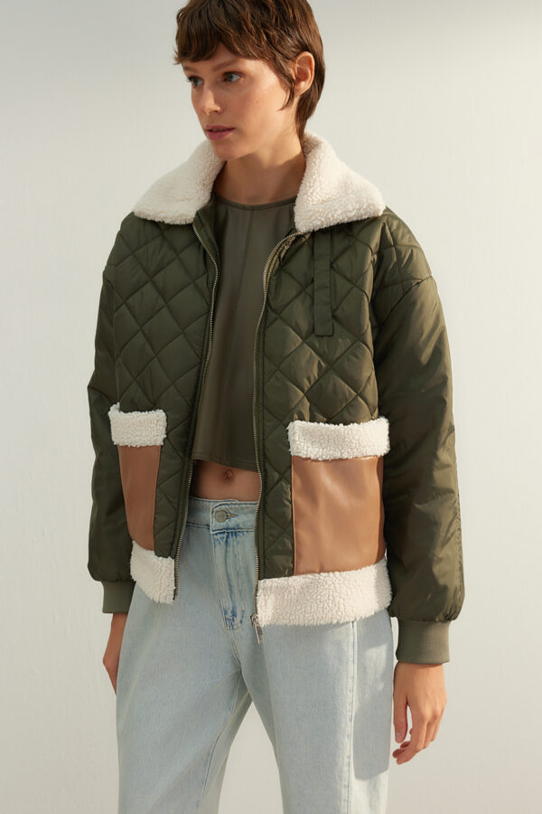 Trendyol Khaki Oversize steppelt kabát