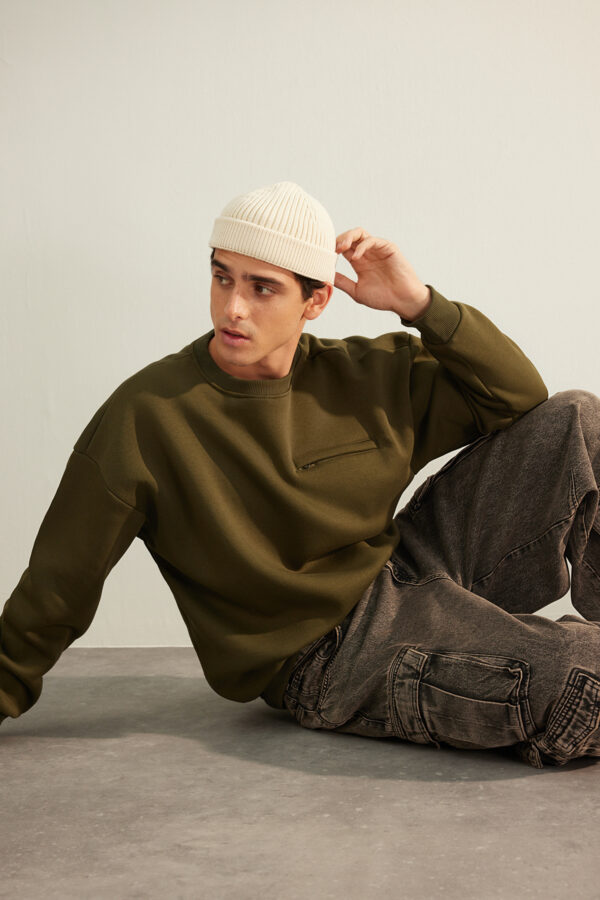 Trendyol Khaki Oversize/Wide Cut Zipper Pocket Inside Fleece/Warm Sweatshirt