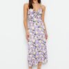 Trendyol Lilac Floral Pattern Shirring Részletes A-Line Midi Sweetheart nyakpántok