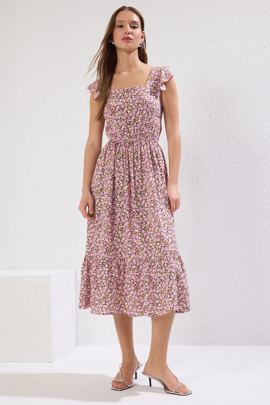 Trendyol Lilac Floral Print Square Collar A-line Viscose Midi Woven Dress