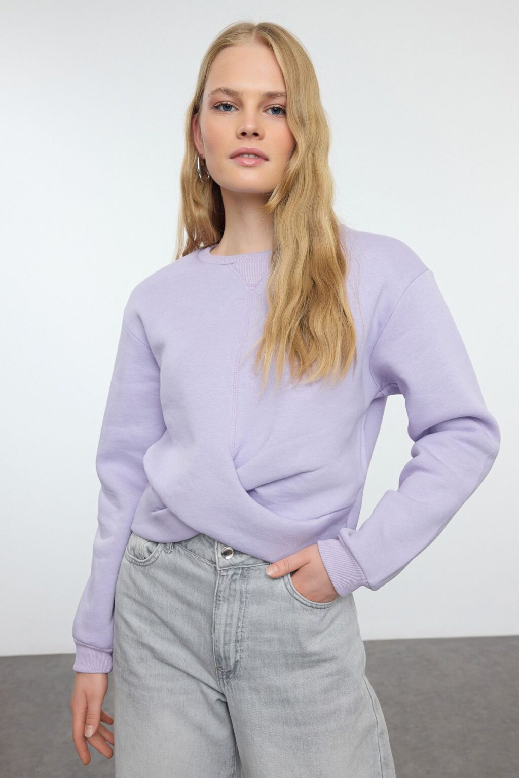 Trendyol Lilac Twist Detailed Crop Thick Inside Fleece Crew Neck Knitted Sweatshirt