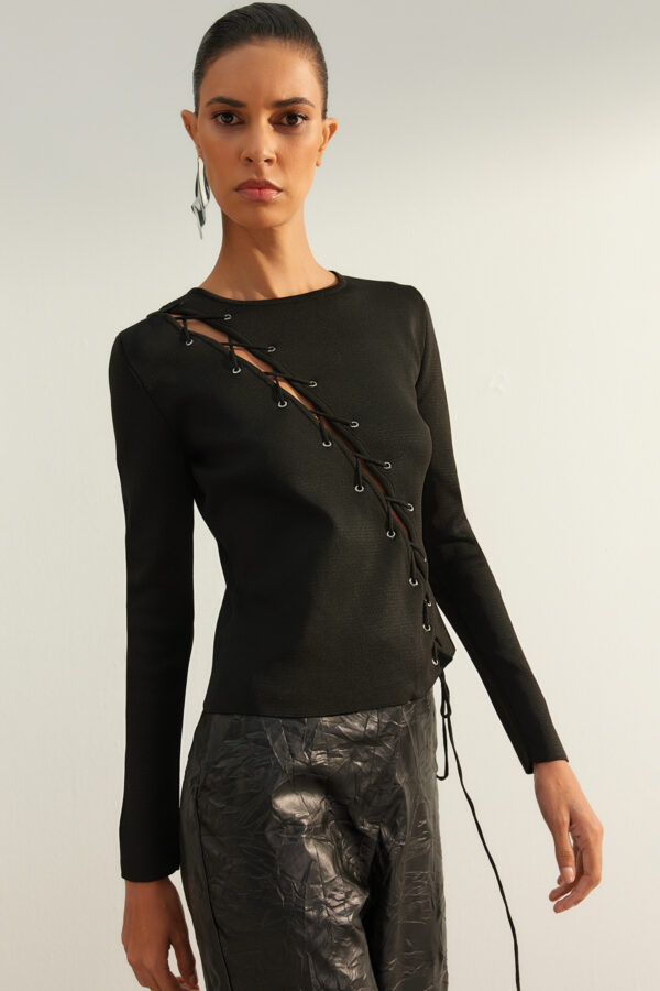 Trendyol Limited Edition Black Lace Detail ablak/kivágott kötöttáru pulóver