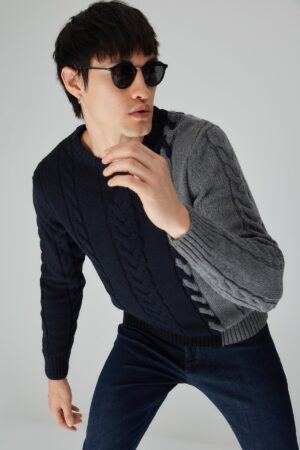 Trendyol Limited Edition Navy Blue Slim Fit Wool Crew Neck Hair Knit Sweater