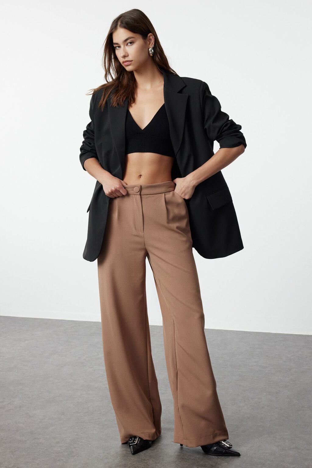 Trendyol Mink Wide Leg Pleated Woven Fabric Trousers