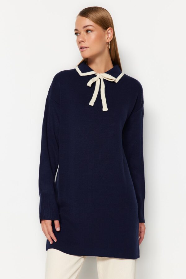 Trendyol Navy Blue Collar részletes kötöttáru pulóver
