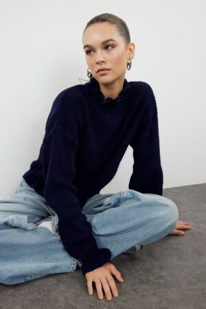 Trendyol Navy Blue Crop Ruffle Detailed Knitwear Sweater Trendyol Navy Blue Crop Ruffle Detailed Knitwear Sweater