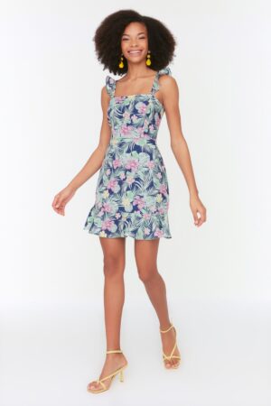 Trendyol Navy Blue Fitted/Fitted Strappy Floral Mini Woven Dress