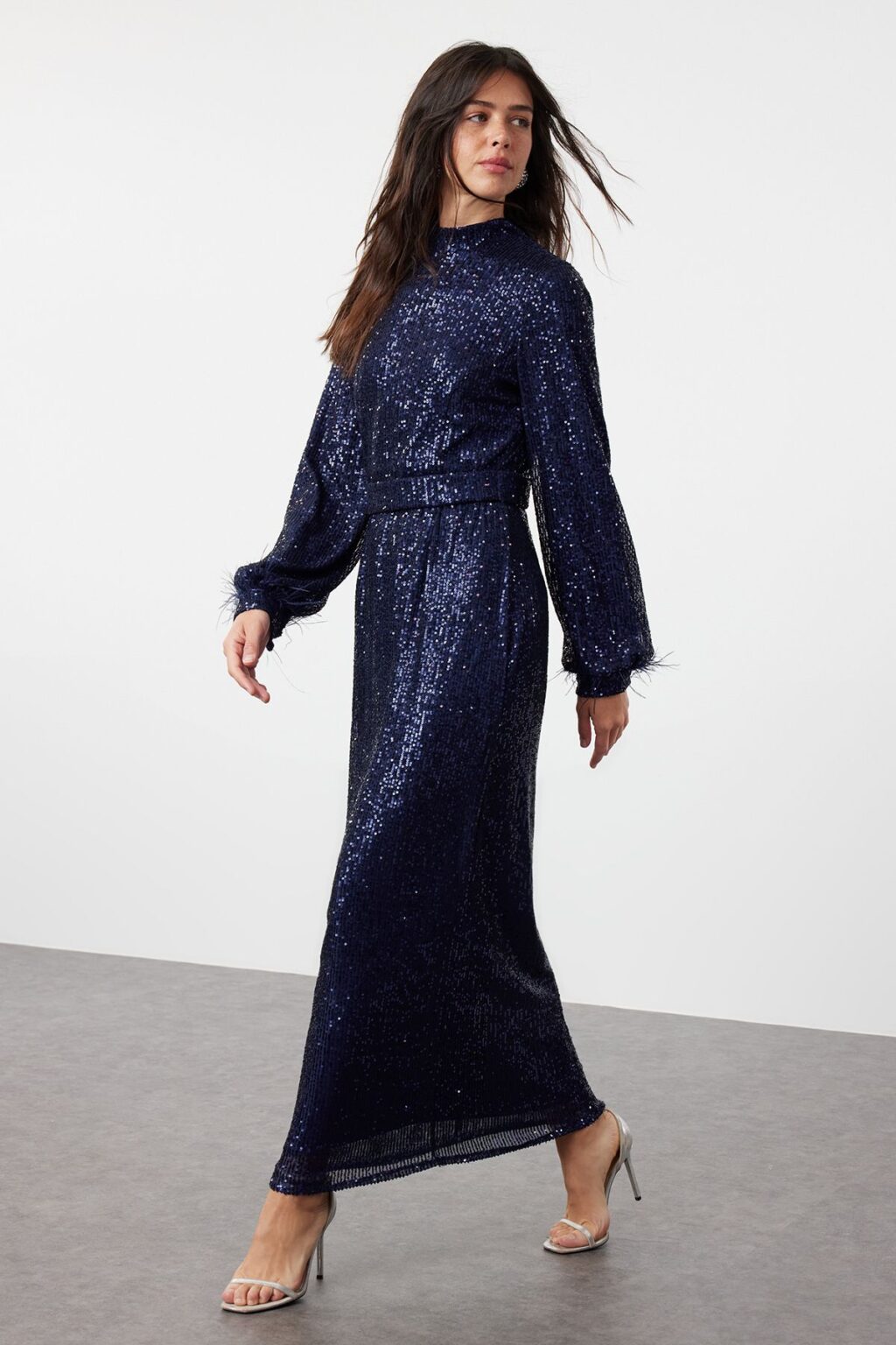 Trendyol Navy Blue Otrish Detailed Sequined Evening Dress
