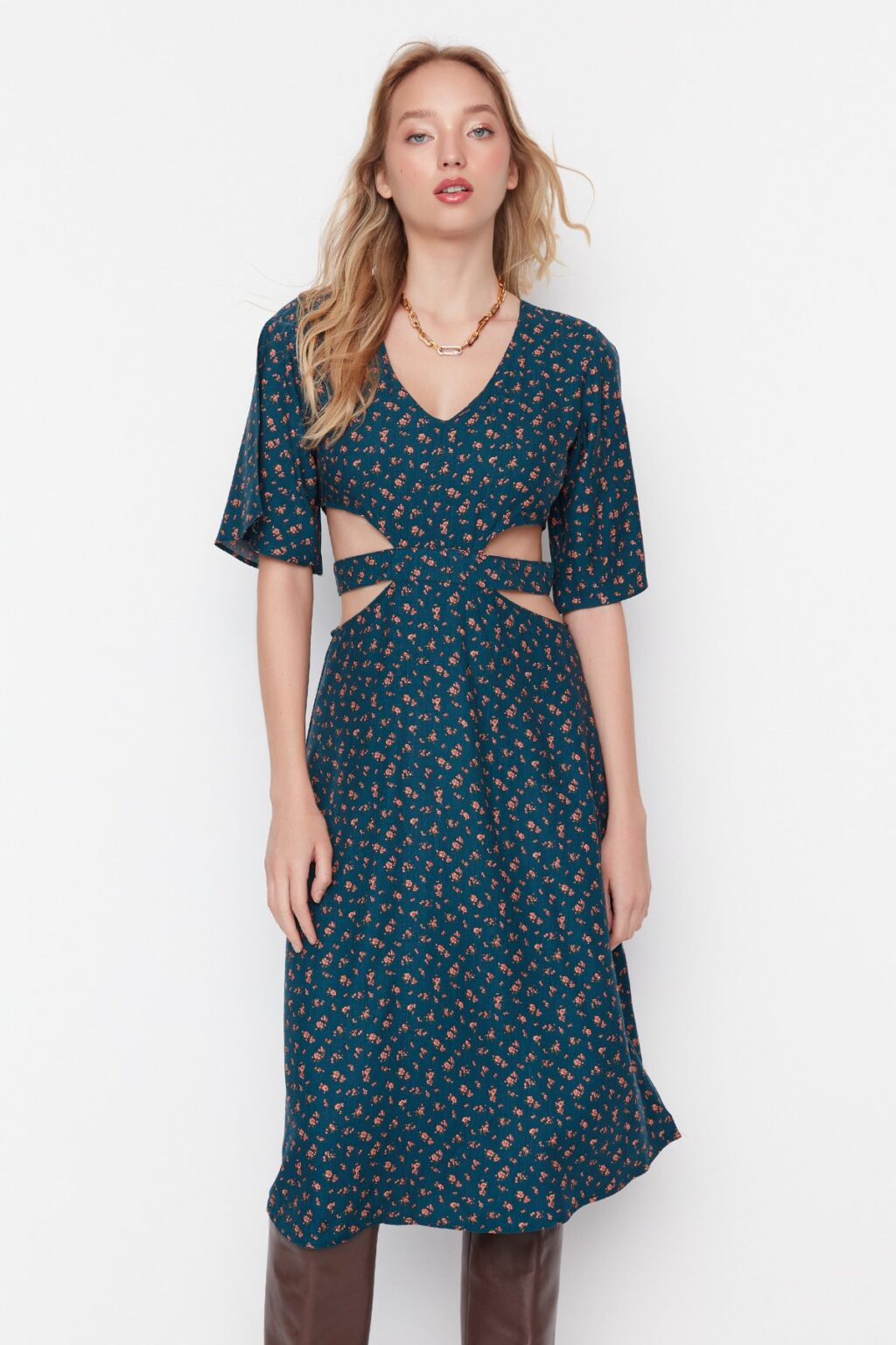 Trendyol Navy Blue kivágott részletes szövött szövött ruha