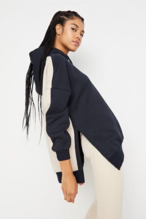 Trendyol Navy Color Block Wide In-Mould Fleece Knitted Sports Sweatshirt Trendyol Navy Color Block Wide In-Mould Fleece Knitted Sports Sweatshirt