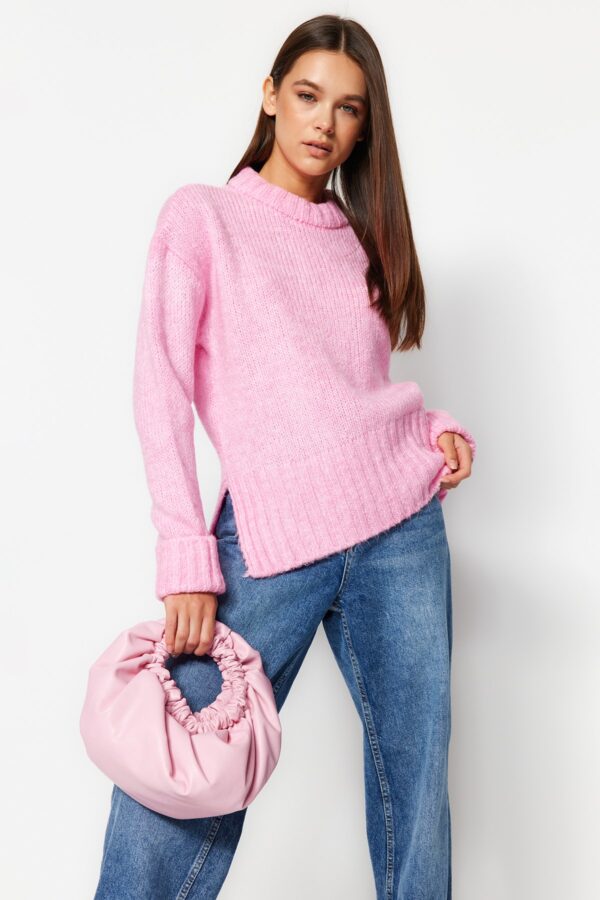 Trendyol Pink Soft Textured Thick Crew Neck Knitwear Sweater