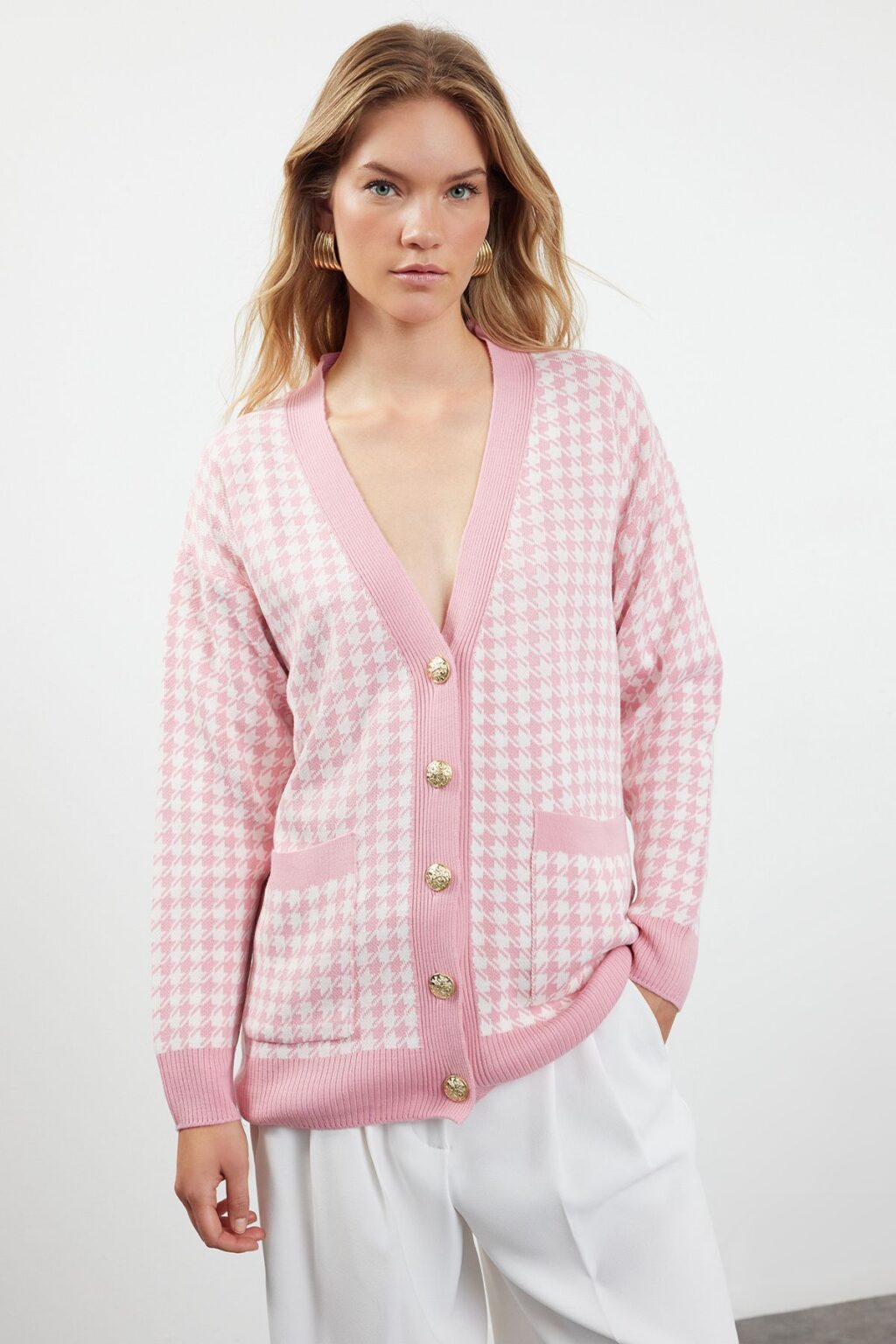 Trendyol Pink Wide Fit Houndstooth Knitwear Cardigan