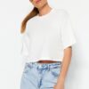 Trendyol Premium Ecru Relaxed/Comfortable Mould 100% Cotton Crop Knit T-Shirt