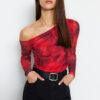 Trendyol Red Tulle Fitted/Fits the Body Lined Asymmetric Collar Knitted Blouse