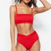 Trendyol Red V-Cut texturált magas derekú normál lábú bikini alsó