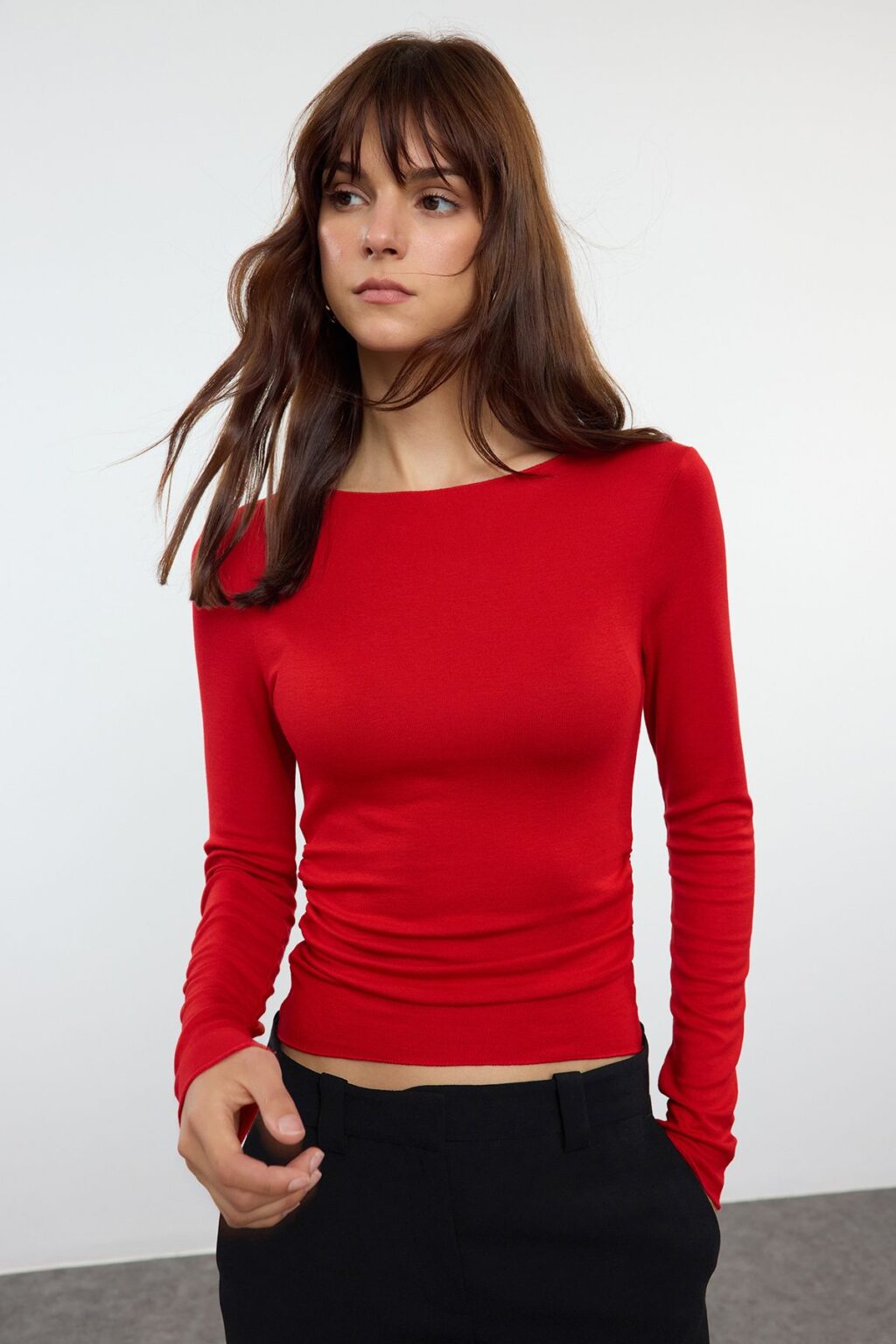 Trendyol Red Viscose/Soft Fabric Fitted Gather/Drape Detail Boat Neck Flexible Knitted Blouse