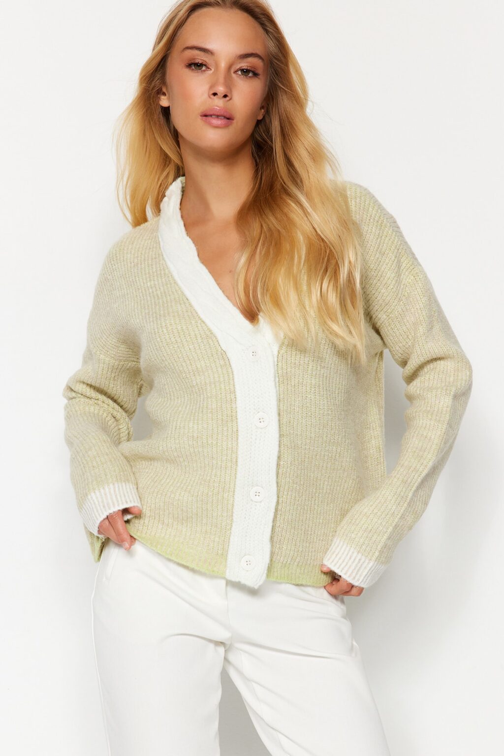 Trendyol Stone Wide Fit puha texturált színes blokk kötöttáru Cardigan