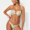 Trendyol Tarka Virágmintás Gype Bikini alsó