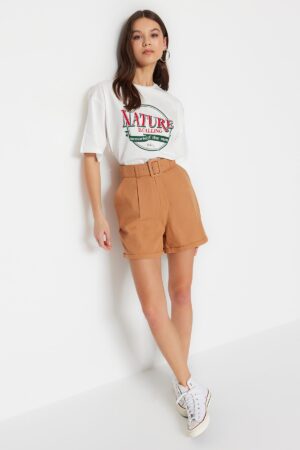 Trendyol Weave Gabardine Shorts With Camel Belt