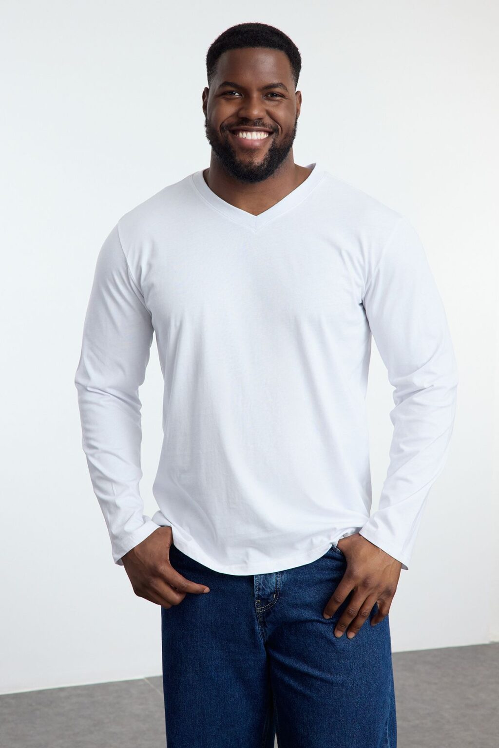Trendyol White 100% Cotton Plus Size Oversize V-Neck Basic Long Sleeve T-Shirt